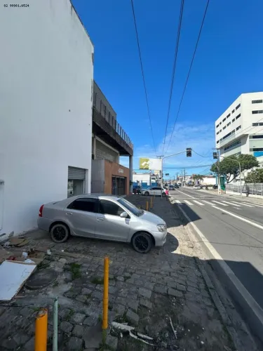 Ponto Comercial com 7 salas e cinco vagas de estacionamento, bairro Poço