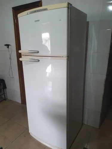 Geladeira Frost Free/ FRETE GRÁTIS