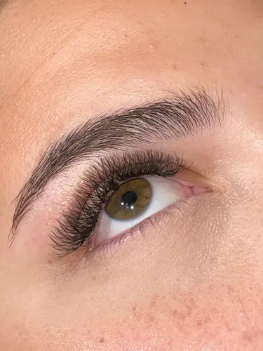 Extensão de cílios 