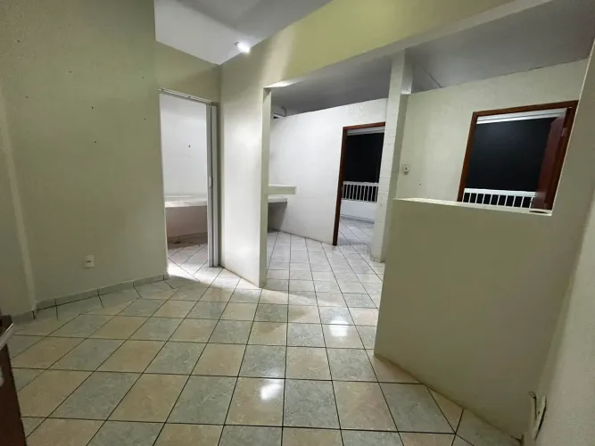 Sala Comercial na Avenida JK 1 piso na