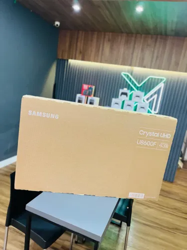 TV 43 Samsung U8600F - NOVA