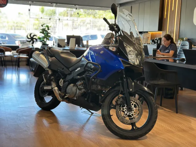 SUZUKI DL1000 V-STROM IMPECÁVEL BAIXO KM