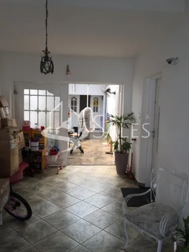 Imperdível Casa de Vila de 5 Quartos em Condomínio na Aclimação, São Paulo-SP: 2 Suítes, 2