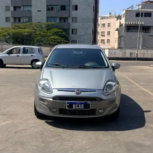 Fiat Punto Essence 1.6 Flex 16V 5P 2015