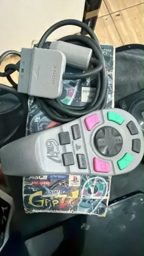Controle PlayStation 1 grip v