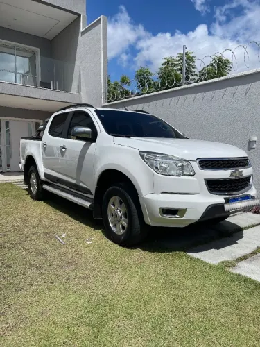 Chevrolet S10 Pick-up LT 2.8 TDI 4X2 CD Diesel AUT 2015