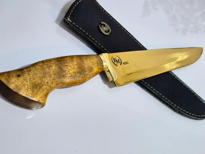 Faca gold da marca KM facas