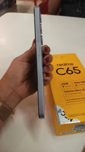Celular Realme C65