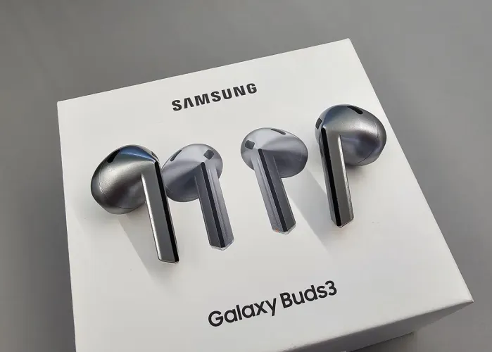 Samsung Galaxy Buds3 - Ótimo estado
