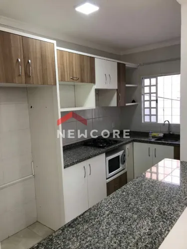 Casa em Rua Luzia Accorsi - Jardim Palmeiras - Londrina/PR