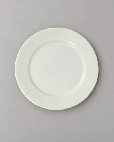 Lote com 74 Pratos de Louça - 3 Modelos - Pratos para Restaurantes ou Famílias