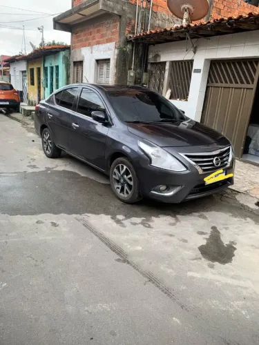 Nissan Versa SL 1.6 16V Flexstart 4P Mec. 2016