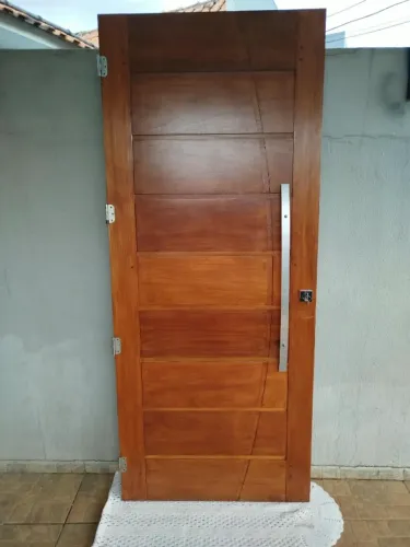 PORTAS DE CEDRO MACIÇO