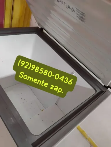 Desapego.  Frizzer com motor queimado 