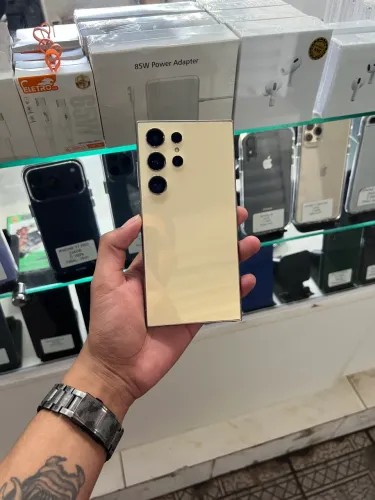 Samsung S24 Ultra 12/256gb
