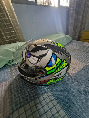 Capacete de moto LS2