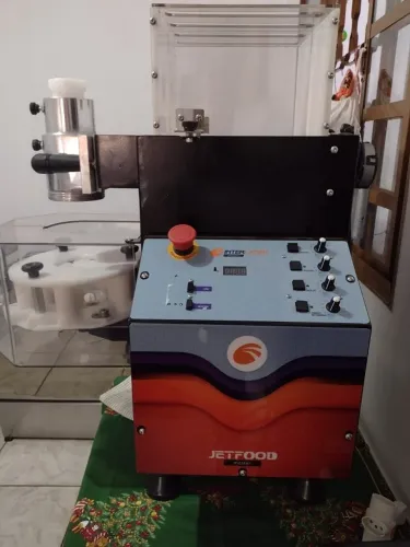 Maquina de fazer Salgados e doces