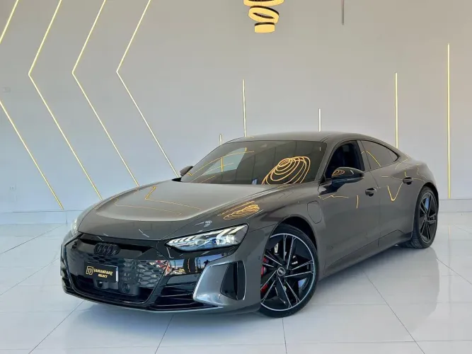 Audi E-Tron GT Aut. (elétrico) 2022