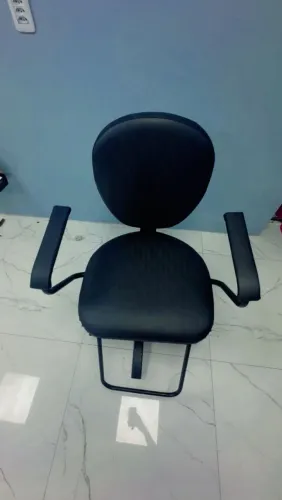 Vendo essa cadeira de salão
