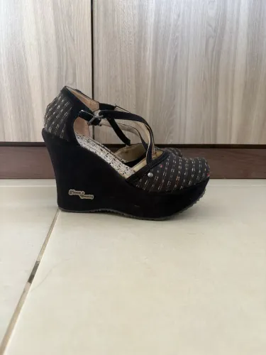town e country sapato 37