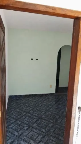 ? OPORTUNIDADE ? DUAS CASAS VALOR DE UMA ?