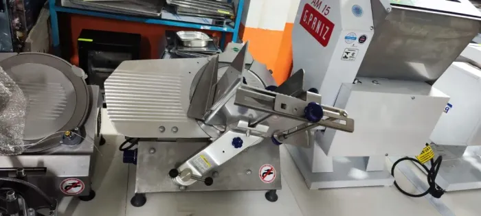 FATIADOR DE FRIOS AXT 30 AUTOMATICO GURAL