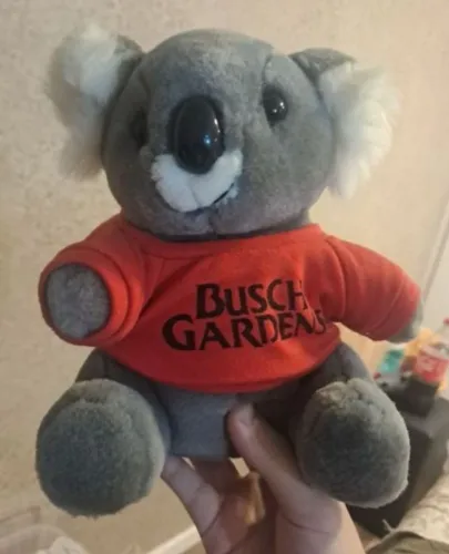 Pelucia Bush Garden 1994 orlando