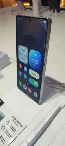 Galaxy S25 Ultra 256GB - Loja Física
