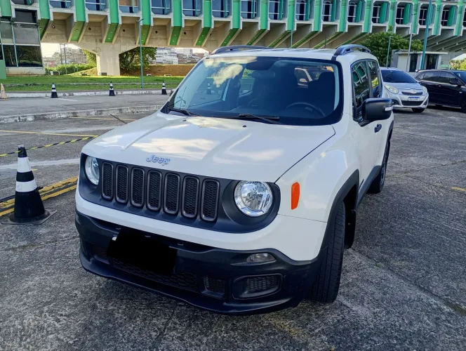 Jeep Renegade Custom 1.8 4X2 Flex 16V Mec. 2018