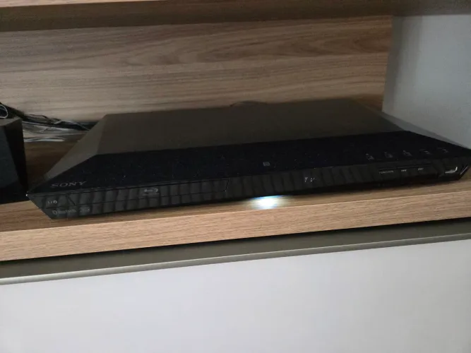 Home Theater Sony Blu-ray 3D com Bluetooth