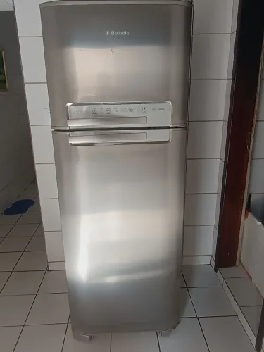 Geladeira Eletrolux