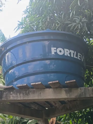 Caixa de água 1.000L