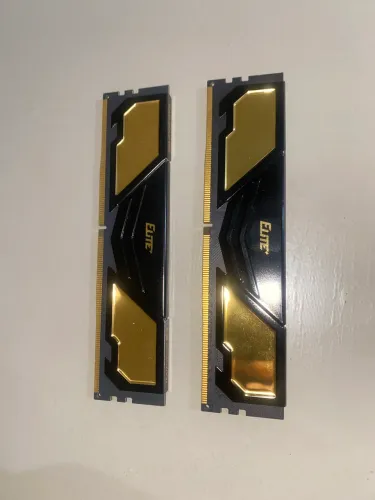 Memoria Elite Ddr4 Team Group 2x8gb 3200mhz. 2 pentes de 8gb