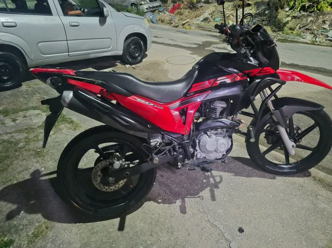 Honda bros NXR 2018