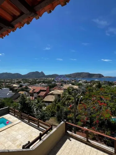 Em Camboinhas vista panoramica mar 5 suítes