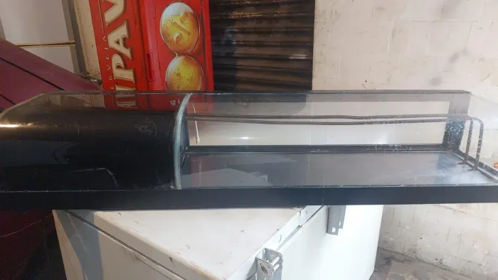 Estufa fria para comida japonesa
