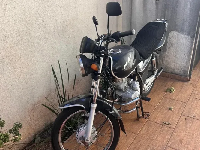 Vendo moto Sundown em ótimo estado de conservação