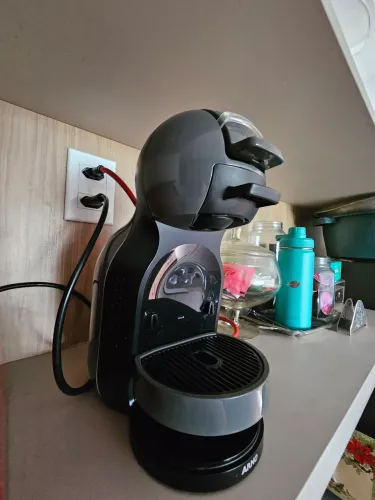 Cafeteira Dolce Gusto Arno mini me 220