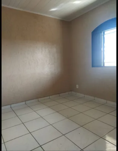 Alugo um apt na Qdra 206 do recanto