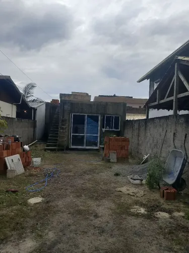 Vendo casa direto com proprietário, no rio vermelho.