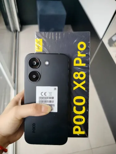 POCO X8 PRO