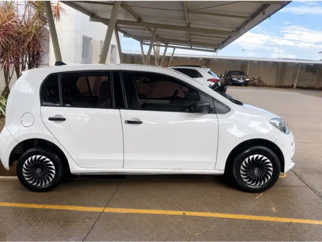 Volkswagen Up! Take 1.0 Total Flex 12V 5P 2016