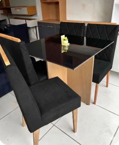 mesa de jantar de 4 lugares tampo de vidro