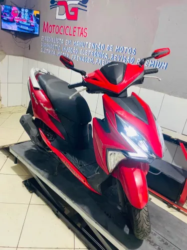 Honda Elite 125 2021. aceito troca financio passo cartão.