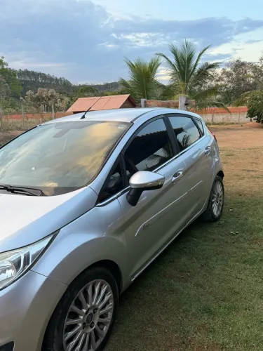 Ford Fiesta Tit./tit.plus 1.6 16V Flex Aut. 2015