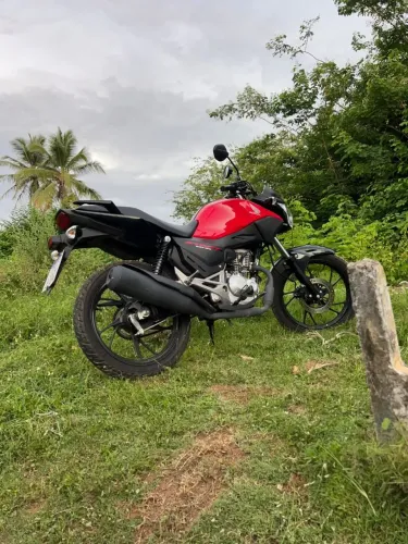 Vendo start 160 Alienada ano 2025 modelo 2026.. valor 9.500, não aceito troca só dinheiro!