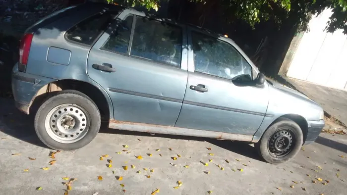 Volkswagen Gol 1000 MI 16v/ Ouro 4P 2000