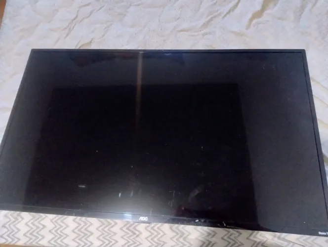 Tv AOC Roku tv