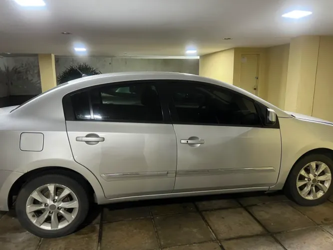 Nissan Sentra S 2.0/ 2.0 Flex Fuel 16V Aut. 2013