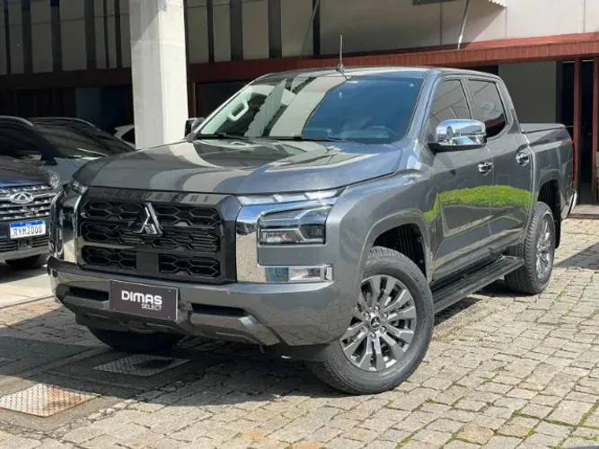 Mitsubishi TRITON HPE 2.4 CD 4X4 TB Diesel Aut. 2026